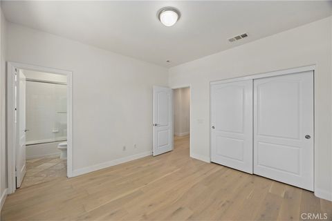 listing image 42