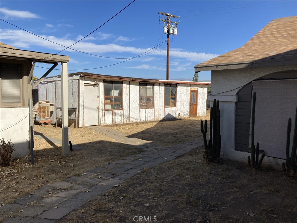 4439 Wade Avenue 1-5