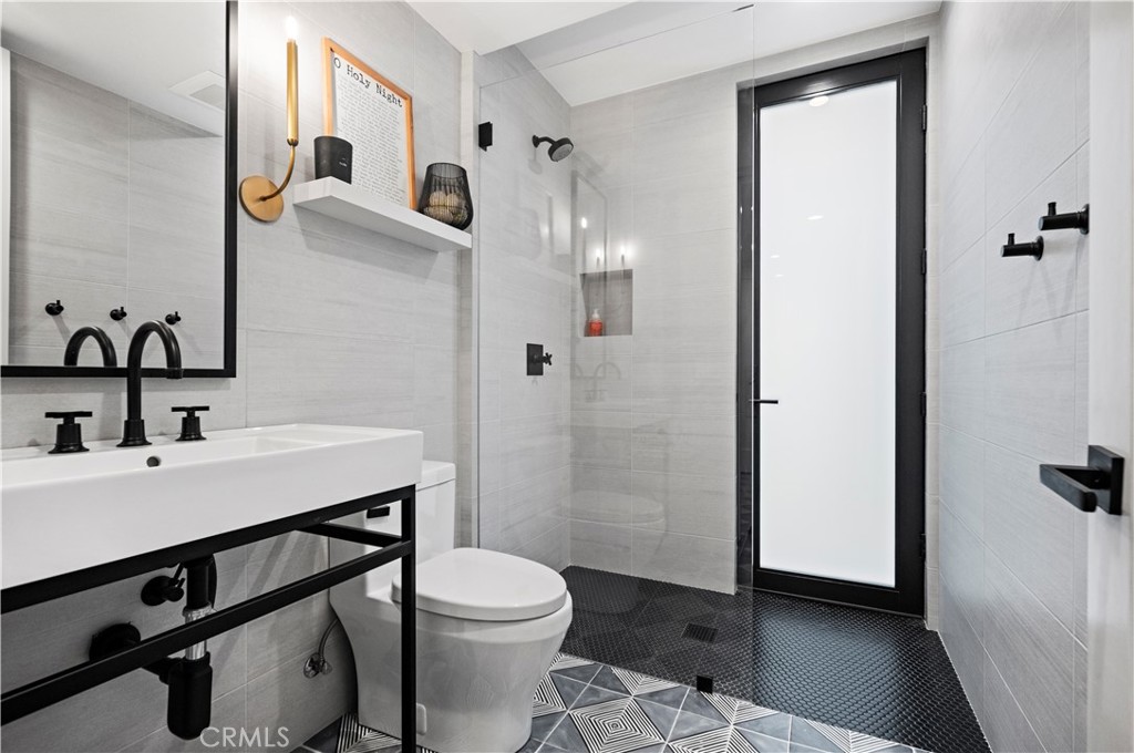 Newport Island (NEWI) - Residential