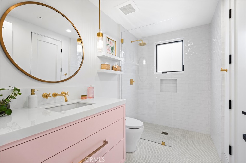 Newport Island (NEWI) - Residential