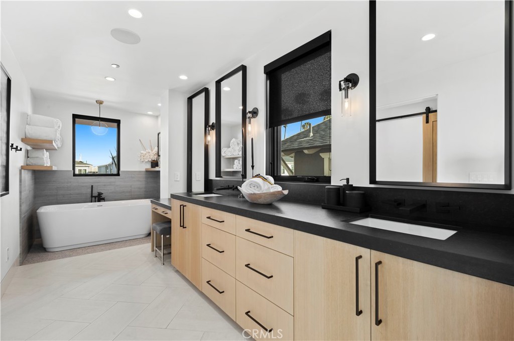 Newport Island (NEWI) - Residential