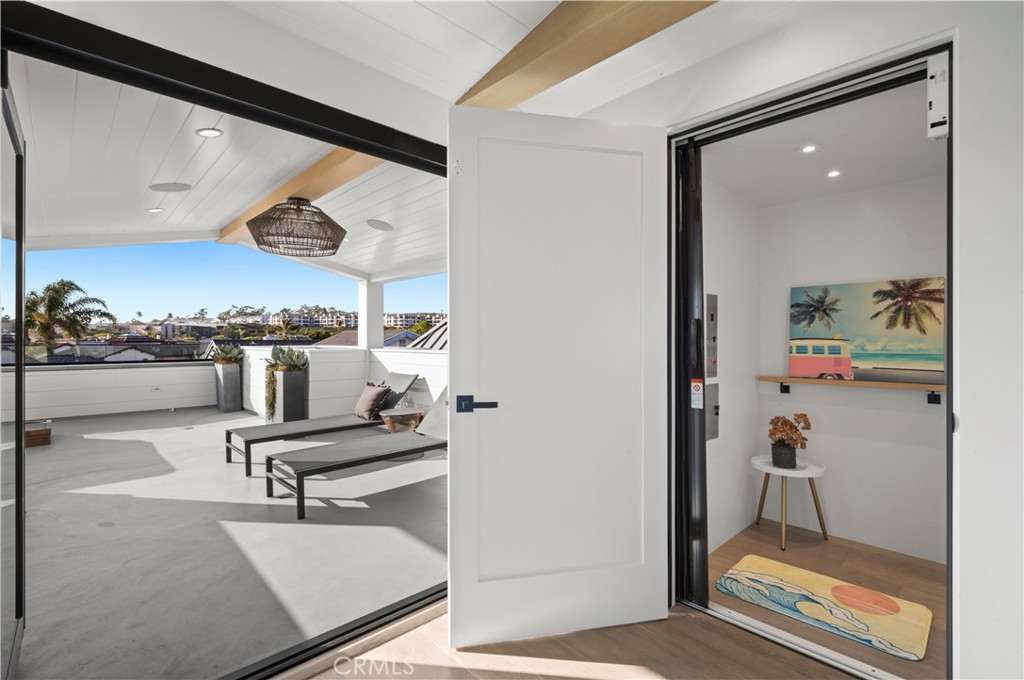 Newport Island (NEWI) - Residential