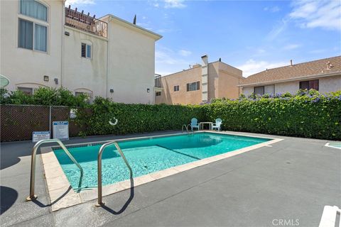 A home in Toluca Lake