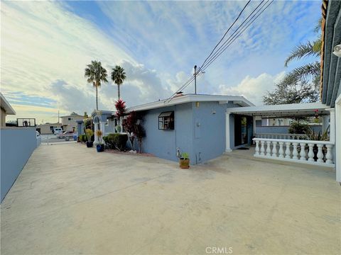 A home in Lomita