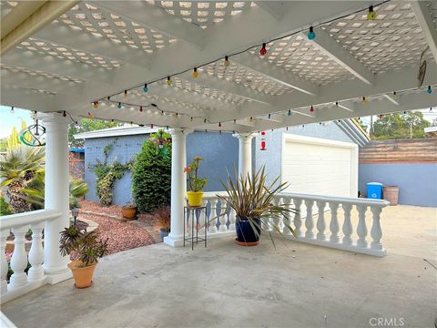 A home in Lomita