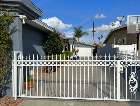 A home in Lomita