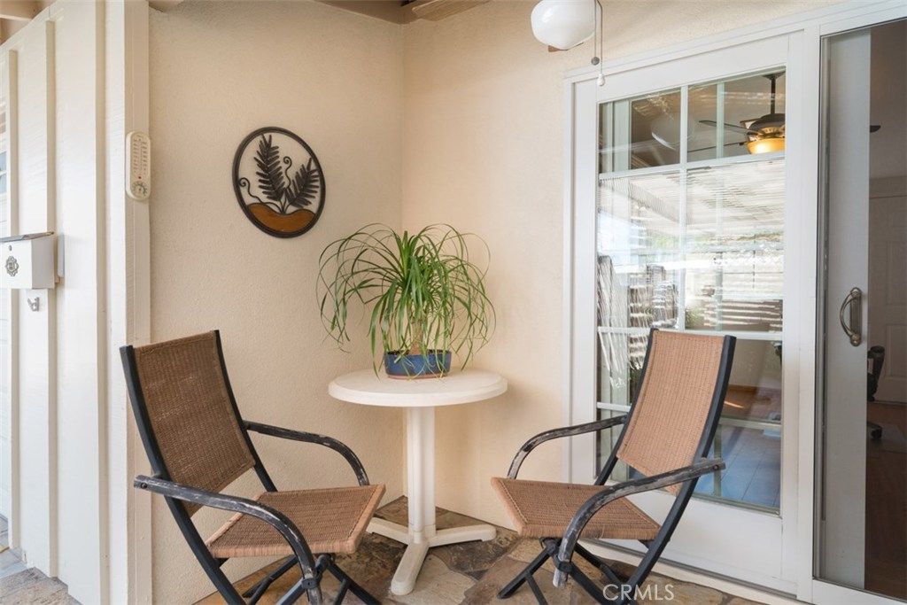 listing image 130728639567249861792