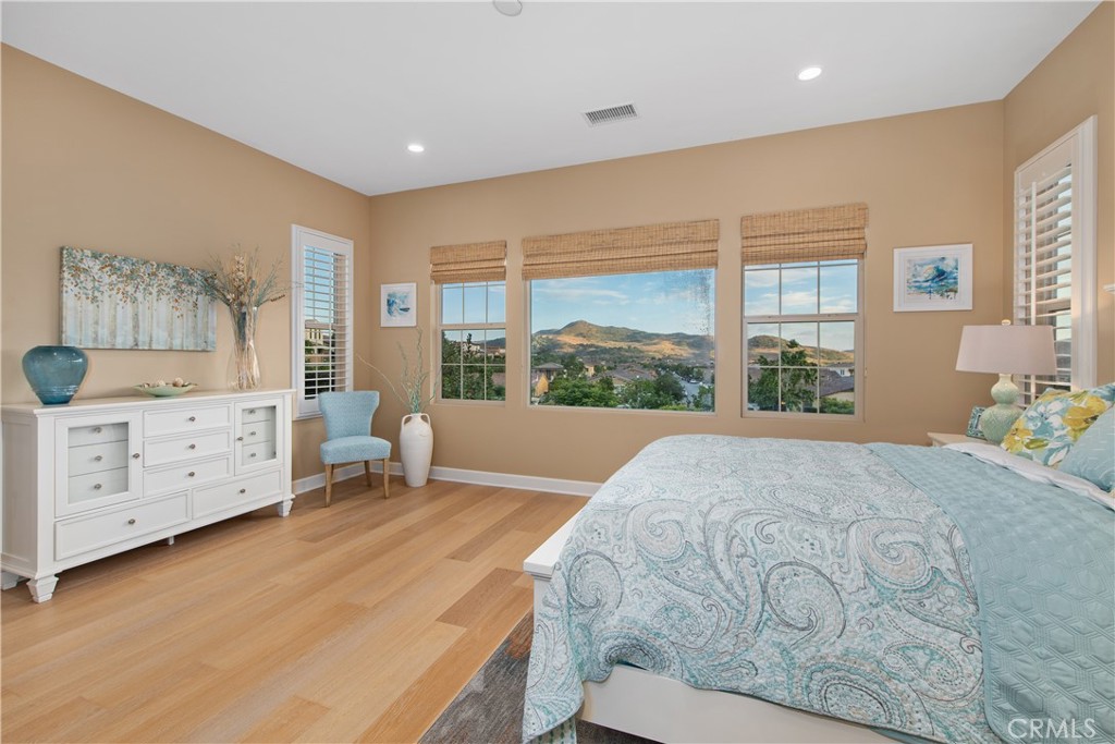 Alondra (ESALON) - Residential