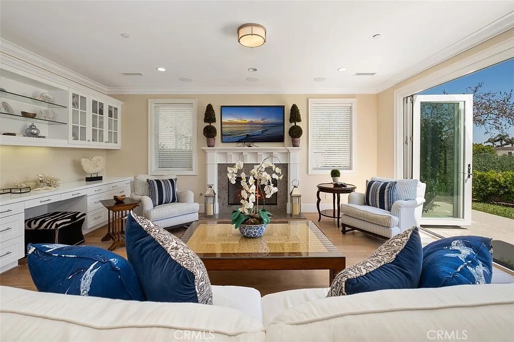 4 Summer House Lane