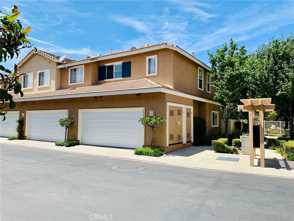 Extremely rare !! Remodeled END UNIT WITH A VIEW in Beautiful Summit Park! Largest floor plan in the community and brightest with the most windows of any floorplan! This Highly upgraded townhome featuring 3 bedrooms and 2.5 baths a large patio with side yard, gorgeous view over Toyon park to see city lights & mountains beyond! This remodeled home features new paint throughout, new granite gourmet kitchen with custom glass and stone backsplash complete with a high-end island with wood top and plenty of storage! Granite vanity's throughout baths, tile flooring, dual pane windows, new fixtures, sinks, and faucets throughout. New water heater, new dishwasher, new oven, no expenses spared this home is move-in ready! New paint throughout