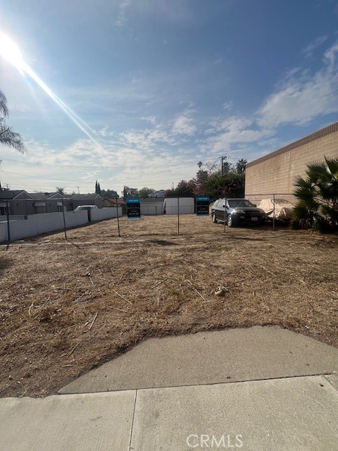 1828 Arrow Highway