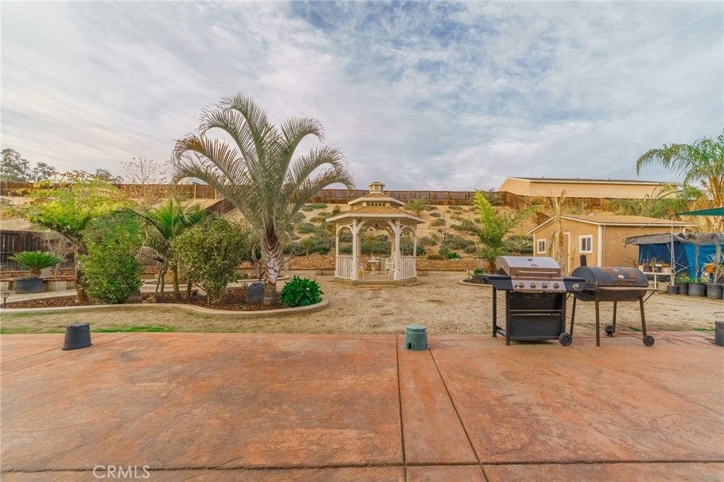 listing image 130729928511758156529
