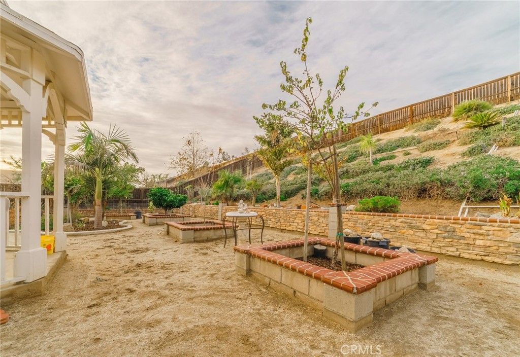 listing image 130721812512480715537