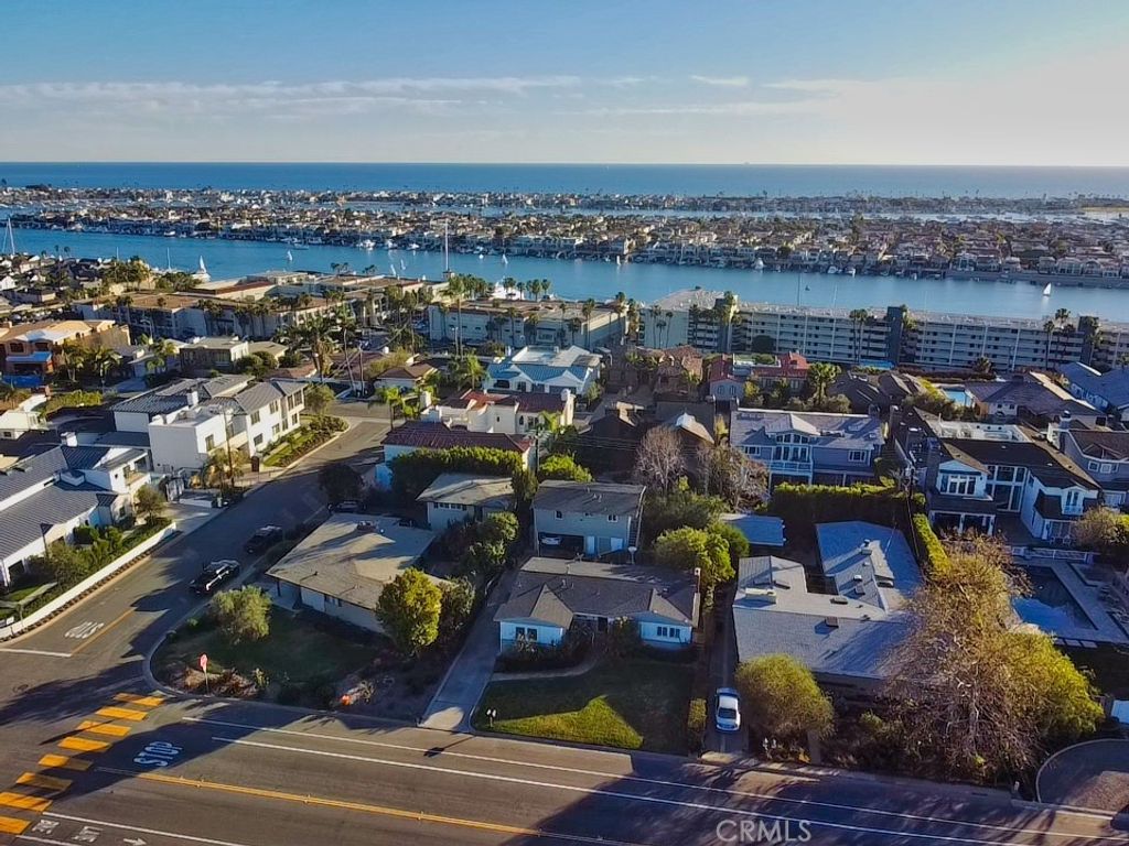 listing image 130726544326396523983