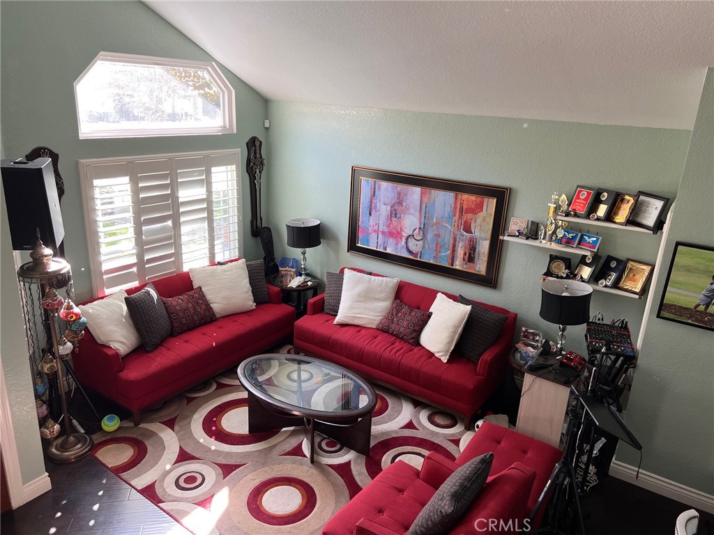 SIERRA DEL ORO - Residential Lease