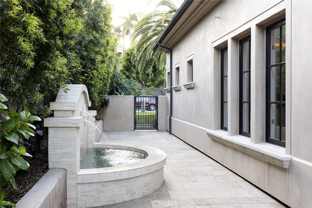 Pelican Crest (NCPC) - Residential