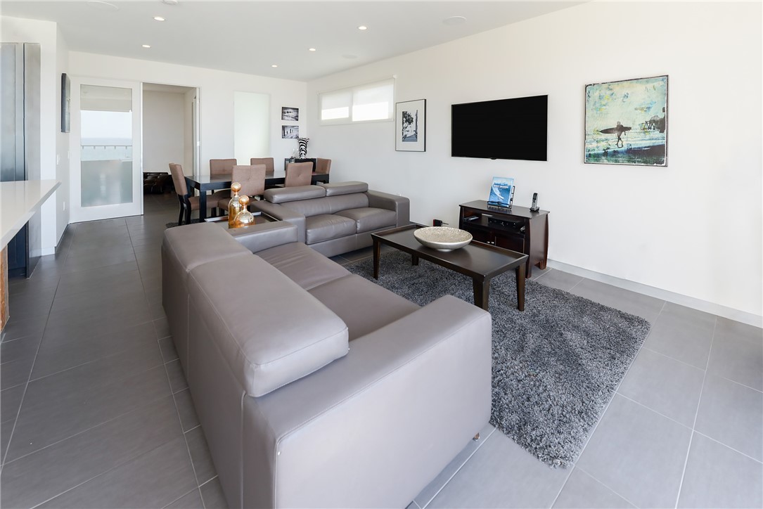 1204 Monterey Boulevard