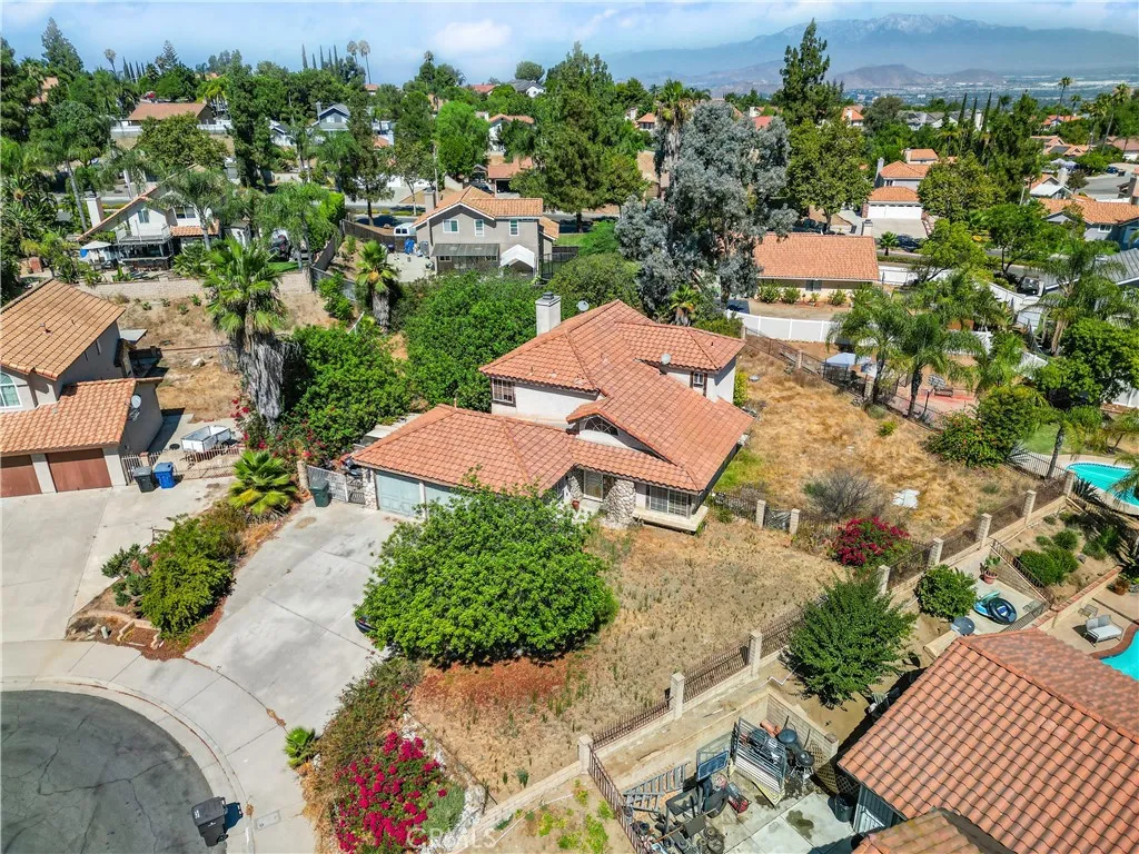 Riverside, California 92506, United States, 4 Bedrooms Bedrooms, ,3 BathroomsBathrooms,Residential,Contingent,46798