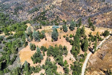 A home in Mariposa