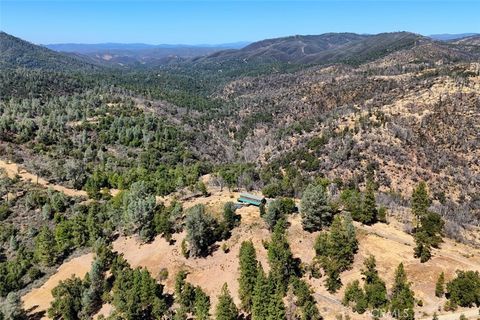 A home in Mariposa