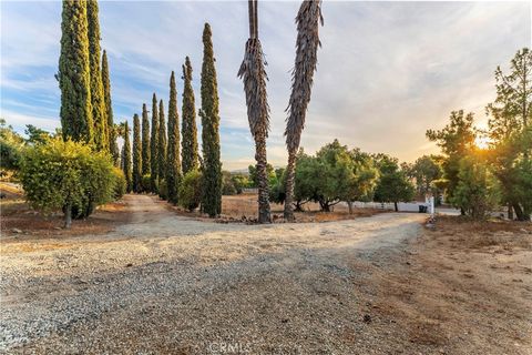 A home in Perris