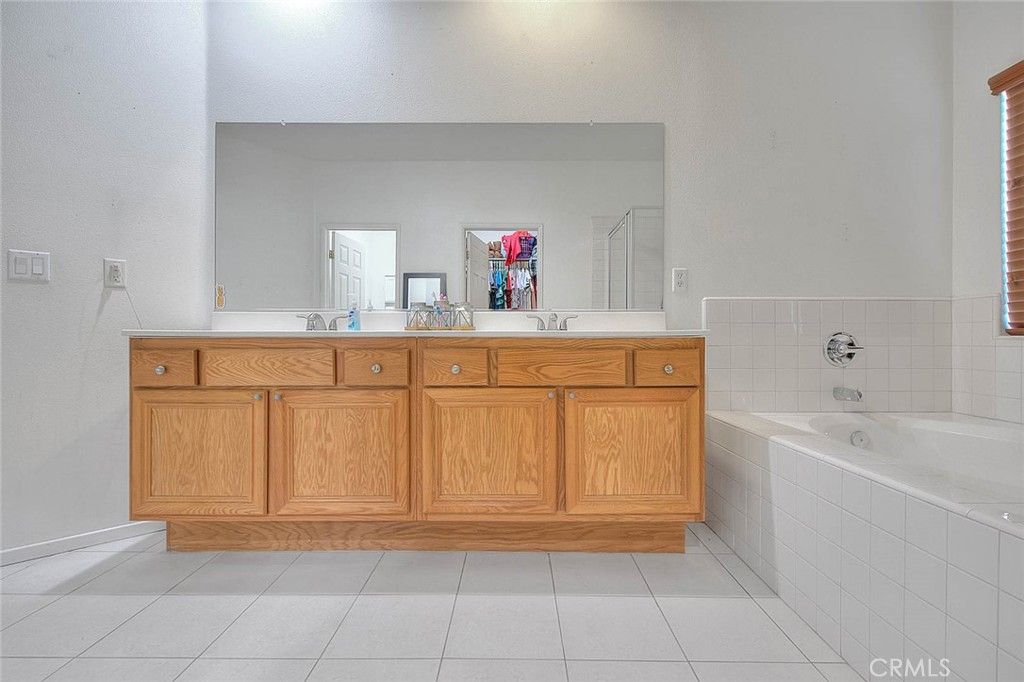 listing image 51