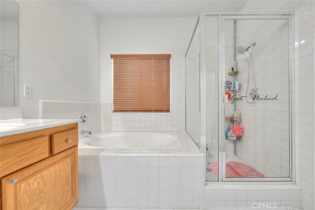 listing image 50