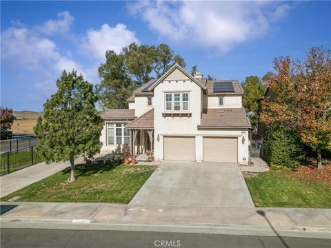 32764 Lambeth Street Winchester CA 92596