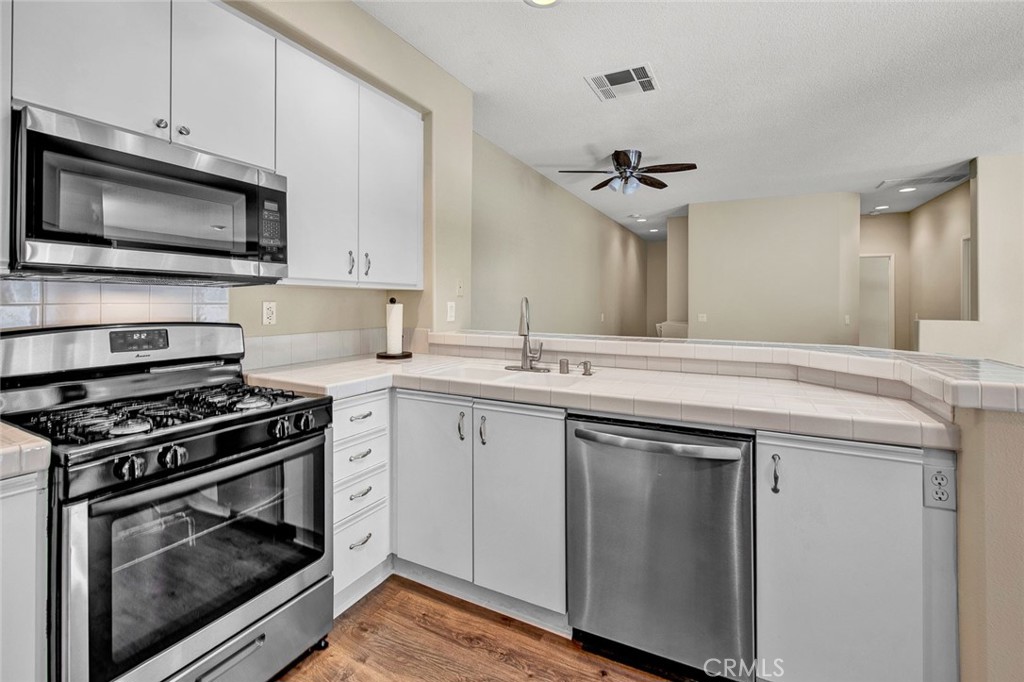 Summit Court (SMCT) - Residential Lease