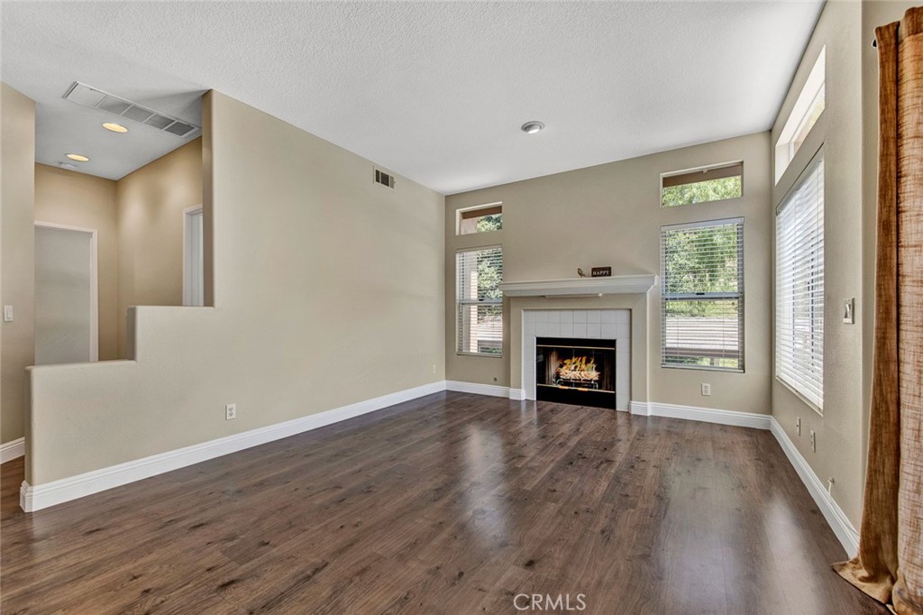 Summit Court (SMCT) - Residential Lease