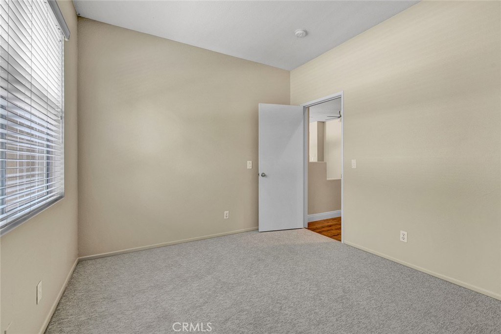 Summit Court (SMCT) - Residential Lease