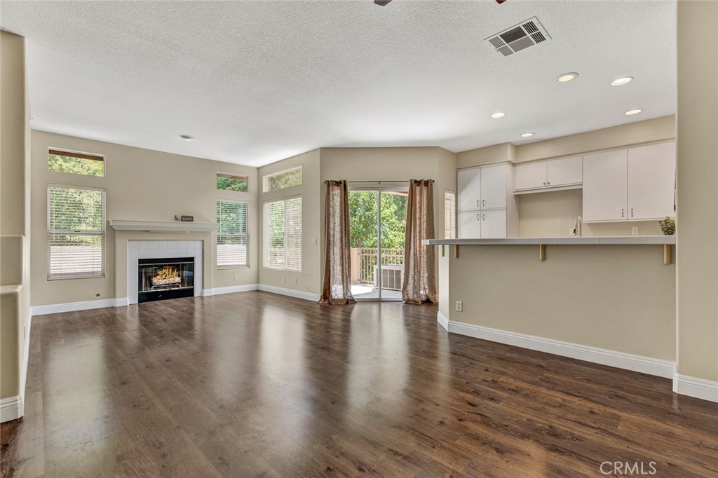 Summit Court (SMCT) - Residential Lease