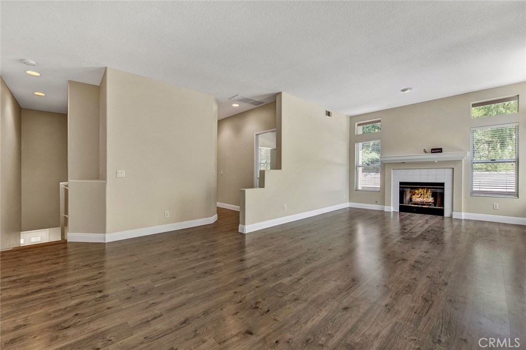 Summit Court (SMCT) - Residential Lease