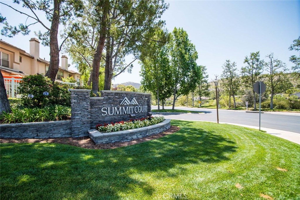 Summit Court (SMCT) - Residential Lease