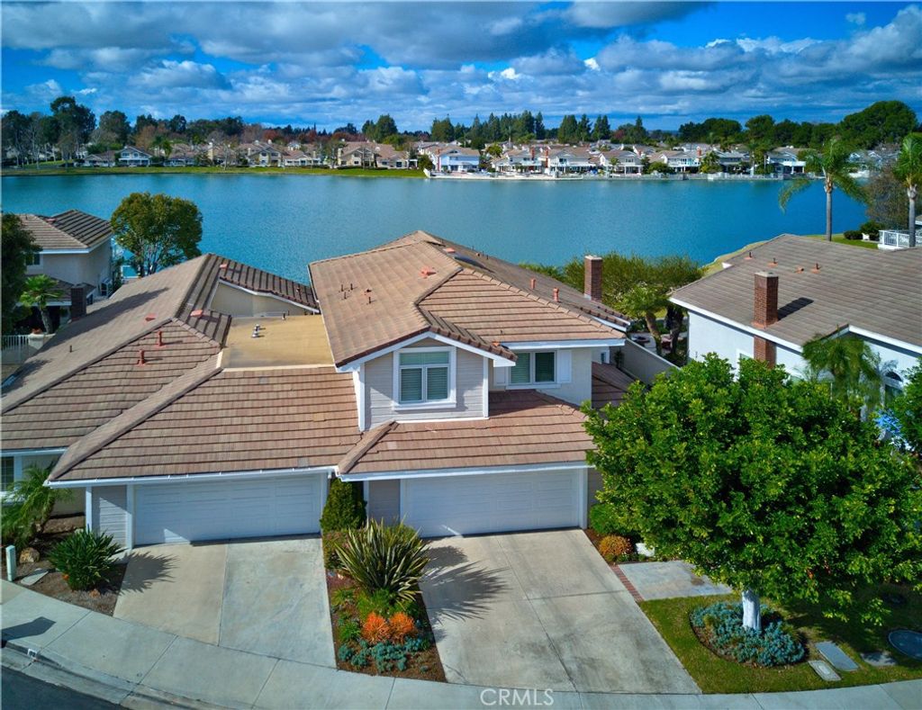 listing image 130729579300892036207