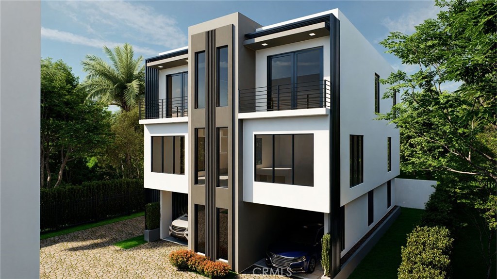 1327 Meadowbrook Avenue