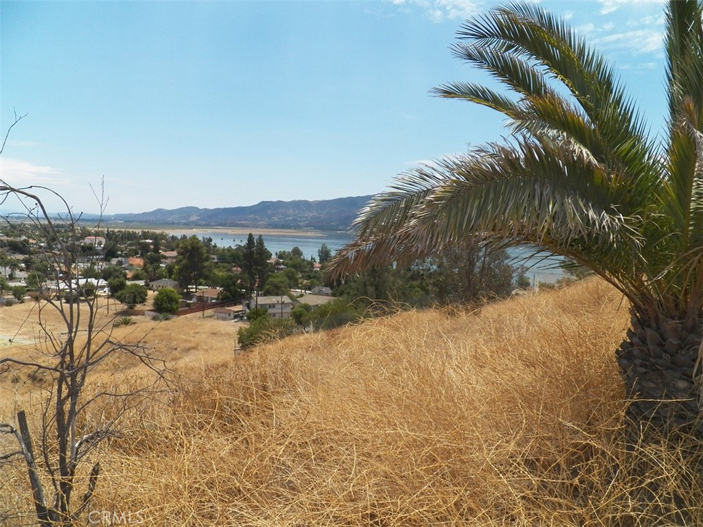 View Lake Elsinore, CA 92530 land