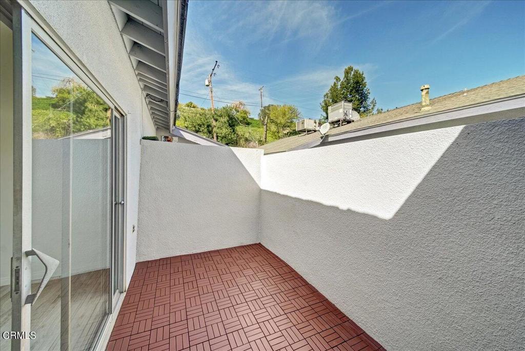Photo 7 of 28 of 149 S Casuda Canyon Drive B townhome