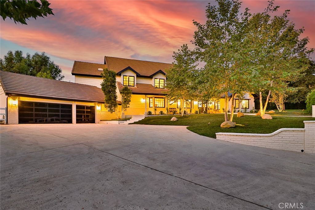 6108 Chesebro Road