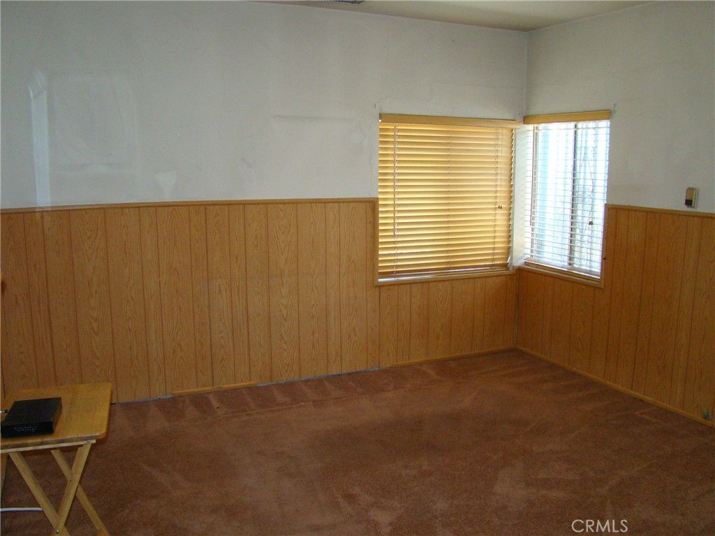 listing image 130721445976105779085