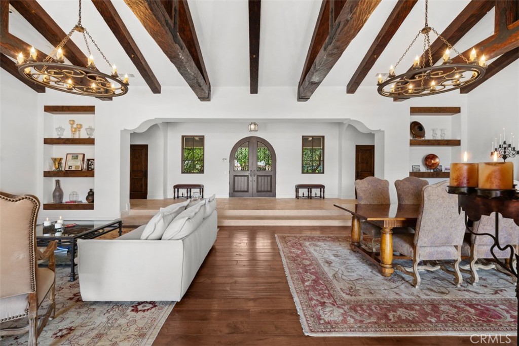 60 Canyon Creek