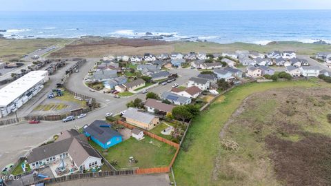 A home in Fort Bragg