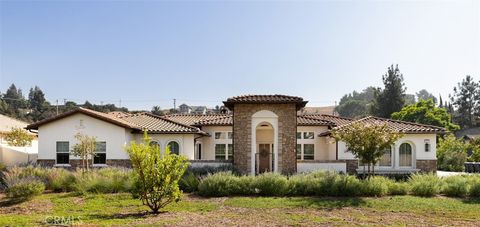 A home in San Dimas