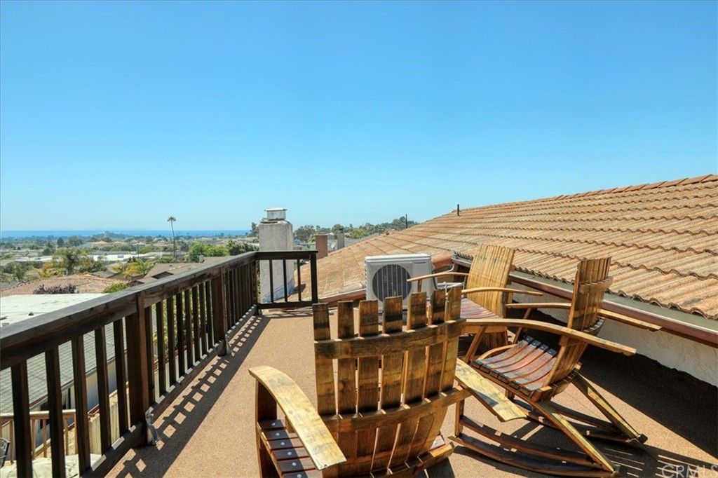 listing image 130726597742484190618
