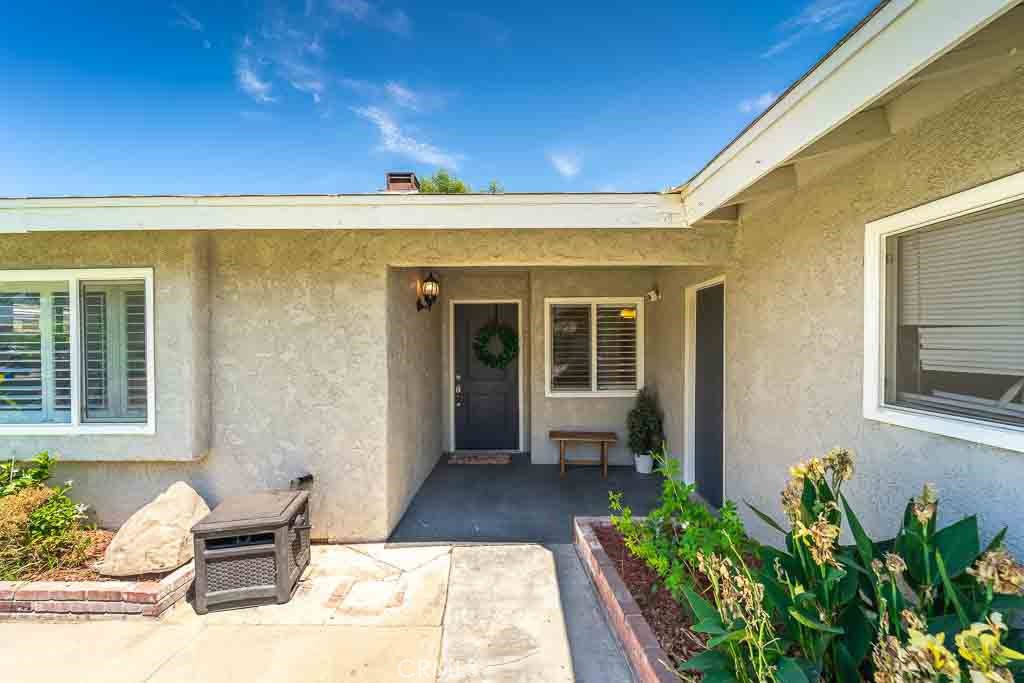 Photo 5 of 46 of 9657 Boxwood Avenue house