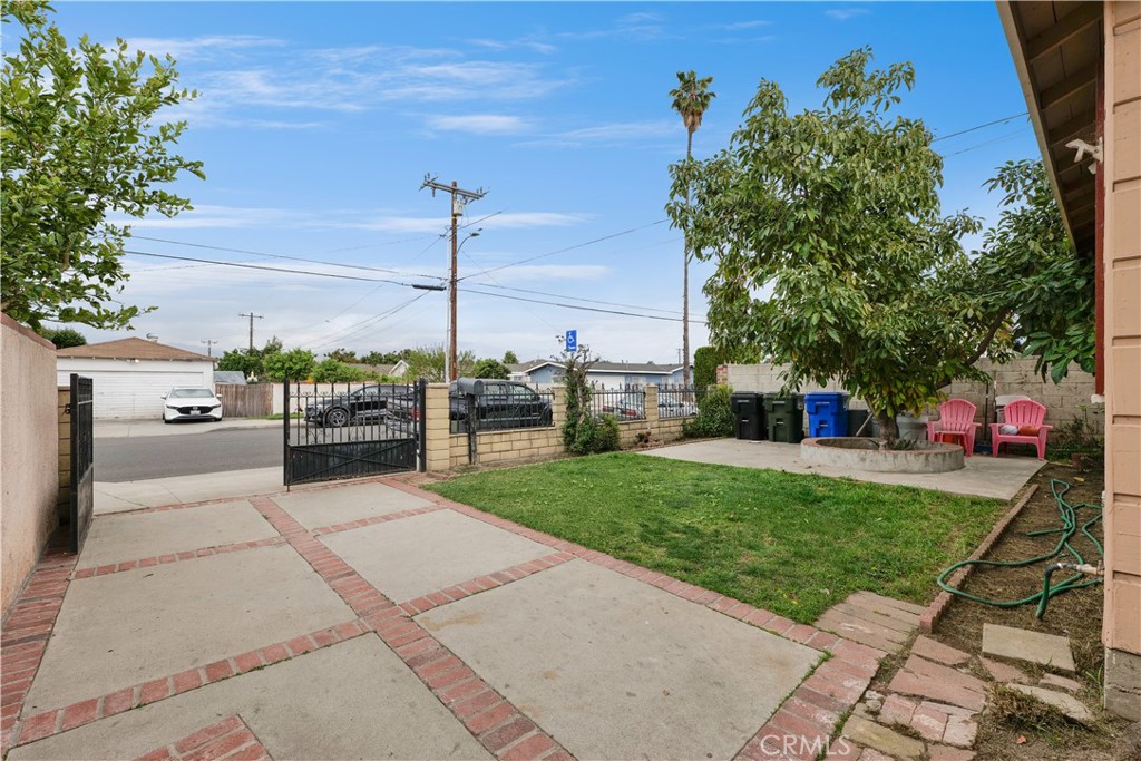10310 Fern Street