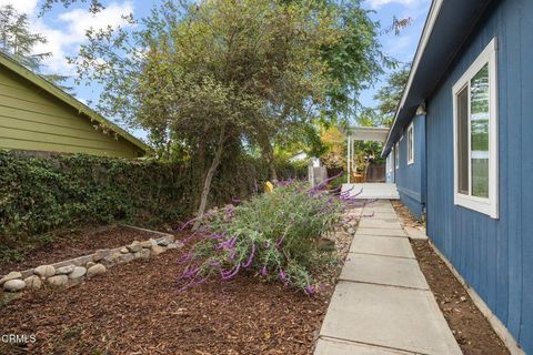 A home in Oak View