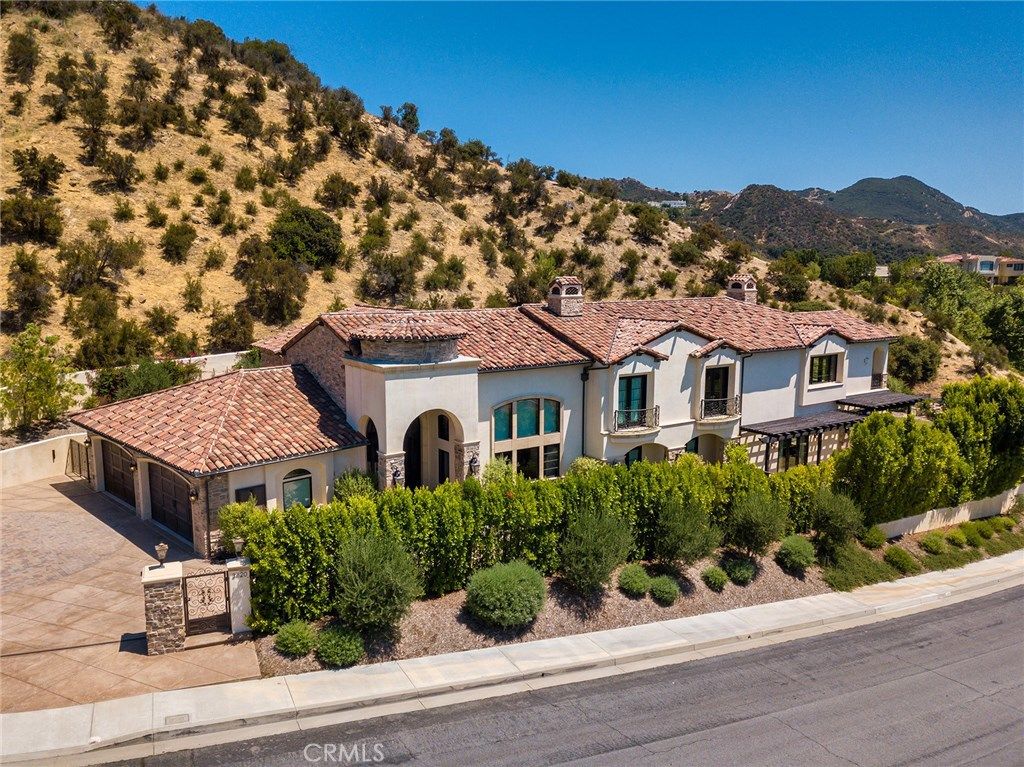 listing image 130728524233259449031