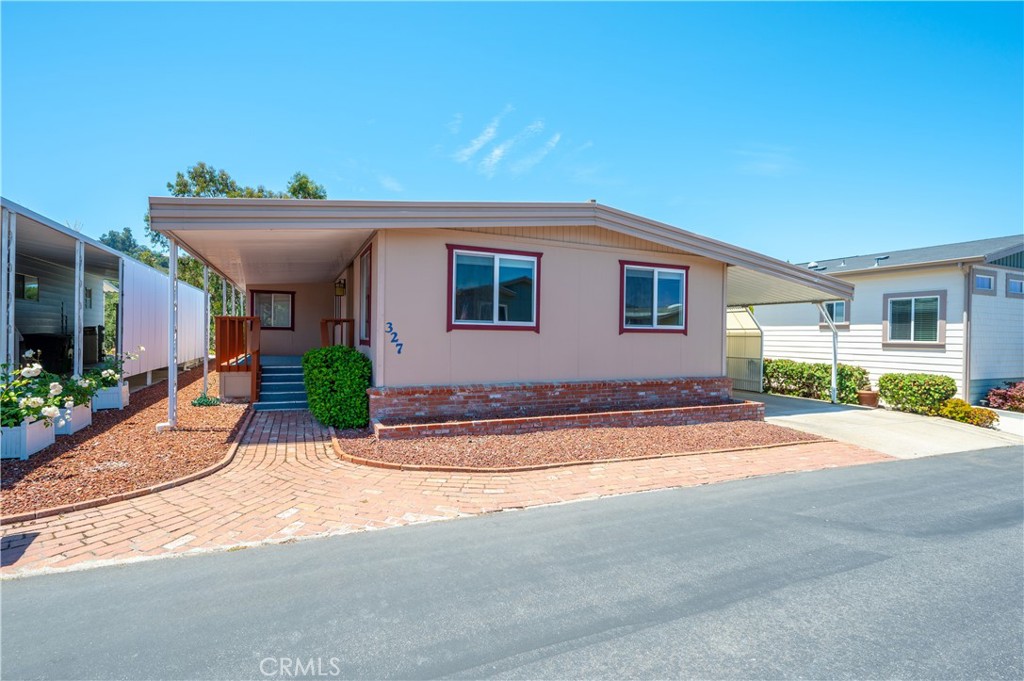 View Arroyo Grande, CA 93420 mobile home