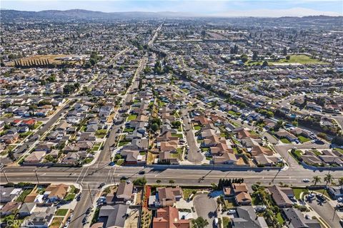 A home in La Mirada